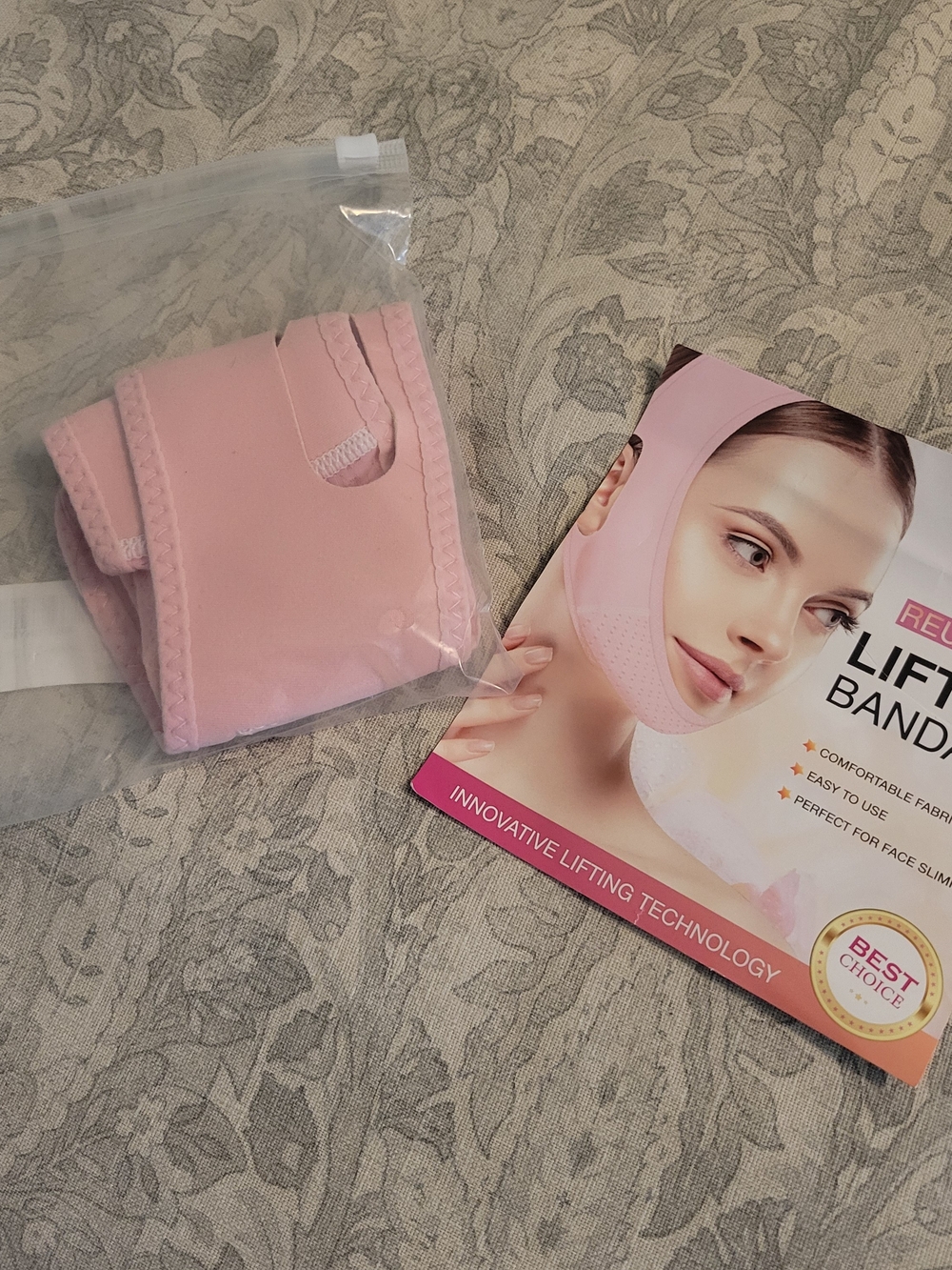 Pink Facial Lifting Band - Adjustable Chin Support